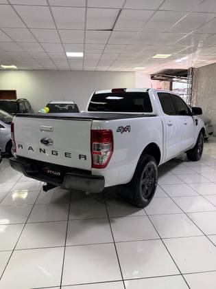 FORD RANGER 2.2 XLS 4X4 CD 16V DIESEL 4P MANUAL FORD RANGER 2.2 XLS 4X4 CD 16V DIESEL 4P MANUAL